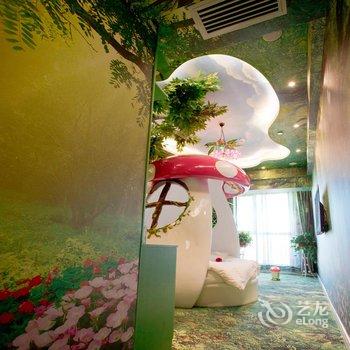 西安钟楼浅时光情侣情趣主题酒店(通化门地铁站店)酒店提供图片