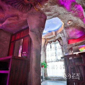 西安钟楼浅时光情侣情趣主题酒店(通化门地铁站店)酒店提供图片