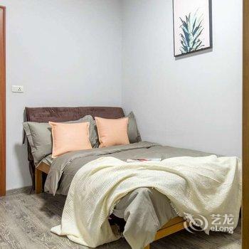 重庆感遇·乐章普通公寓(朝千路店)酒店提供图片