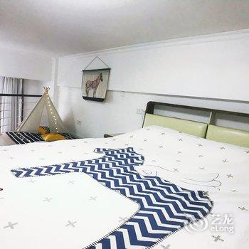 成都大洋小镇复式(王家塘街店)酒店提供图片