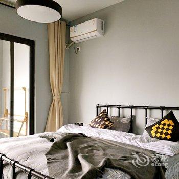 重庆MY HOME 南滨路上的奢华公寓酒店提供图片