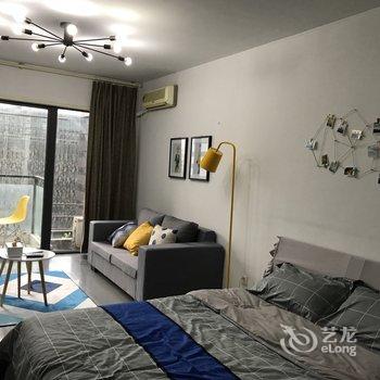 成都春熙路太古里地铁口大阳台观景房普通公寓酒店提供图片