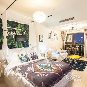 重庆麒寓民宿(人民路150号院分店)酒店提供图片