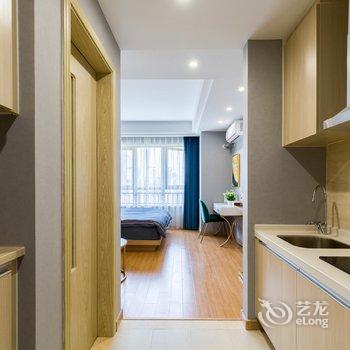 重庆约见love轻奢民宿黄泥磅店(黄龙路分店)酒店提供图片