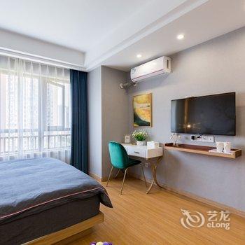 重庆约见love轻奢民宿黄泥磅店(黄龙路分店)酒店提供图片