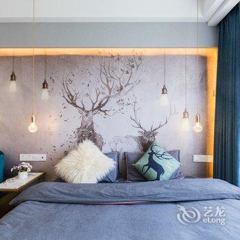 重庆约见love轻奢民宿黄泥磅店(黄龙路分店)酒店提供图片