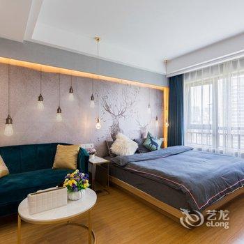 重庆约见love轻奢民宿黄泥磅店(黄龙路分店)酒店提供图片