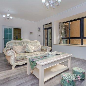 成都觅一小榻度假公寓酒店提供图片