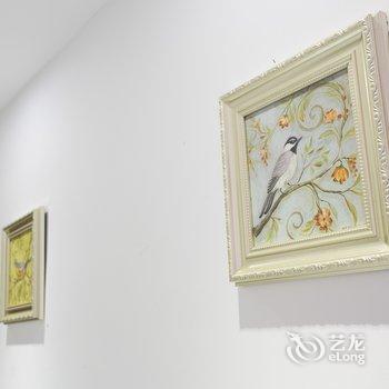 凤凰幸福花园景区连锁客栈(凤凰店)酒店提供图片