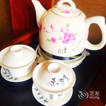 凤凰幸福花园景区连锁客栈(凤凰店)酒店提供图片