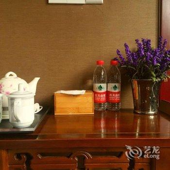 凤凰幸福花园景区连锁客栈(凤凰店)酒店提供图片
