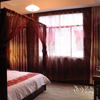 凤凰幸福花园景区连锁客栈(凤凰店)酒店提供图片
