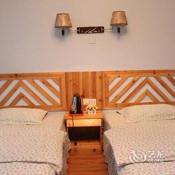 凤凰金三角客栈酒店提供图片