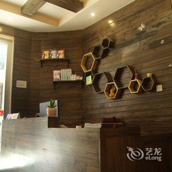 凤凰金三角客栈酒店提供图片