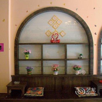 凤凰金三角客栈酒店提供图片