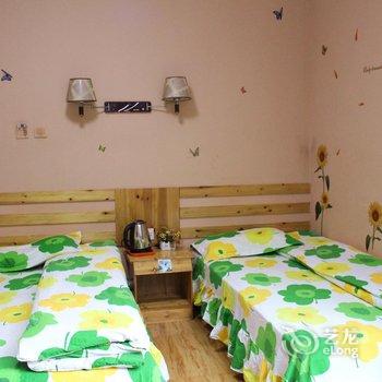 凤凰金三角客栈酒店提供图片