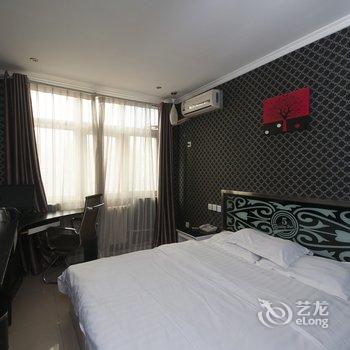 三河星期五快捷宾馆1店酒店提供图片