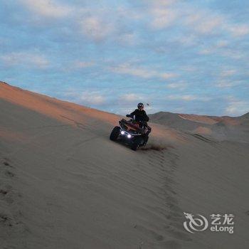 敦煌山行者国际沙漠露营基地酒店提供图片