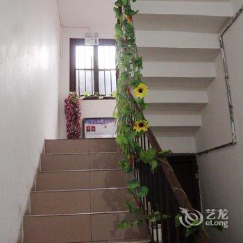 凤凰文缘客栈酒店提供图片