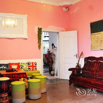 凤凰文缘客栈酒店提供图片
