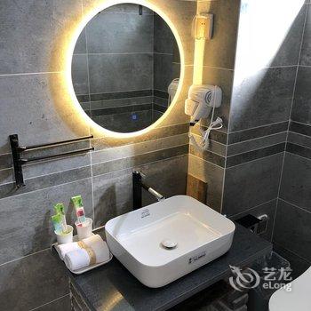 秦皇岛赢岛·海屿花园客栈(原逅(Hold)海青年旅馆)酒店提供图片