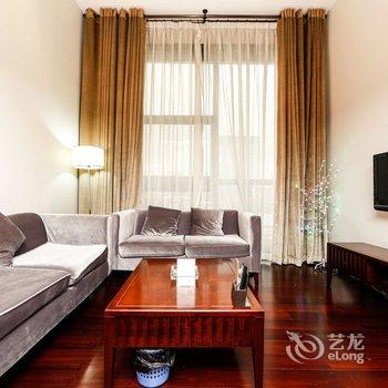 广州陆光武先生公寓(新港东路分店)酒店提供图片