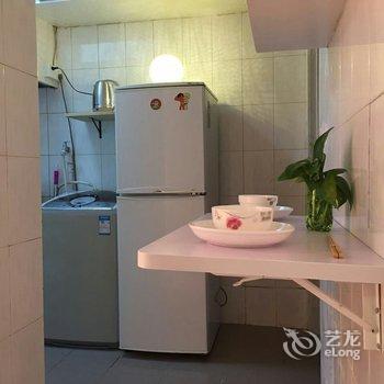 上海旅游爱好者之家普通公寓酒店提供图片
