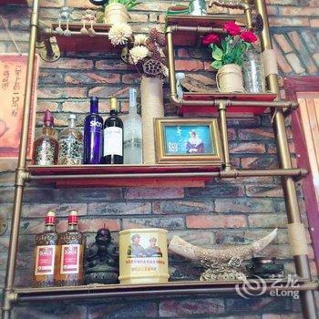 凤凰古童临江吊脚楼客栈酒店提供图片