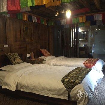 稻城亚丁藏迦主题文化酒店酒店提供图片