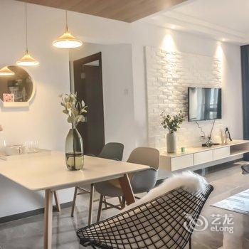 广州KC-HOUSE特色民宿(官堂镇东路分店)酒店提供图片