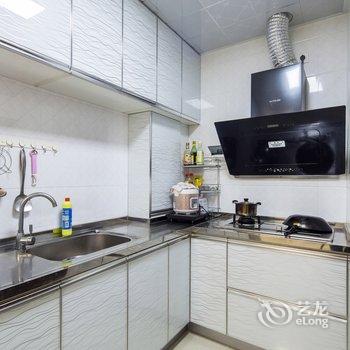 昆明春城小站公寓(福香路分店)酒店提供图片