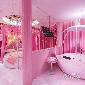 万爱情侣主题酒店(昆明汇都店)酒店提供图片