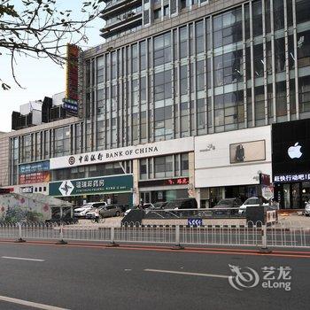 沈阳马先生公寓(舞路巴士街舞俱乐部分店)酒店提供图片