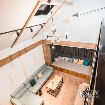 西双版纳堇舍客栈(西双版纳泼水广场店)酒店提供图片