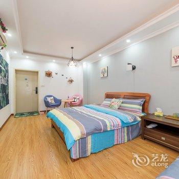 重庆邹佳芯公寓酒店提供图片