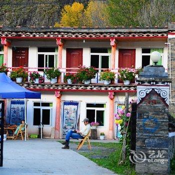 新都桥格桑花园酒店酒店提供图片