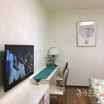成都秋意·鸣蝉公寓酒店提供图片