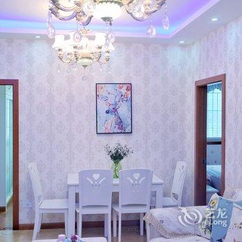 重庆柒月小窝公寓酒店提供图片