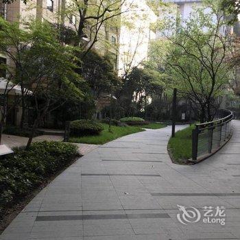 重庆鸿GG公寓(北城三路与融景路交叉口分店)酒店提供图片