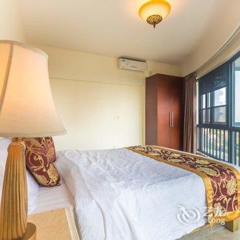 三亚湾浪漫之旅海边度假公寓(海涛路分店)酒店提供图片