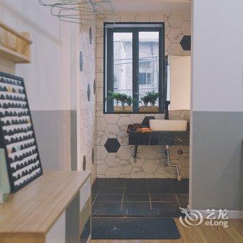 武汉Ewan公寓(胭脂路毛线分店)酒店提供图片