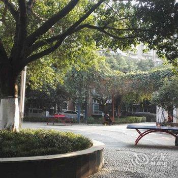 成都交大欢乐谷火车北站7号线阳光房公寓(银河路分店)酒店提供图片