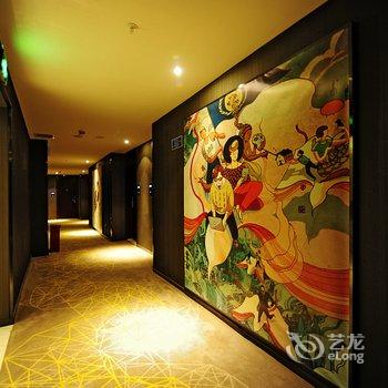 ZMAX潮漫酒店(贵阳遵义路人民广场店)酒店提供图片
