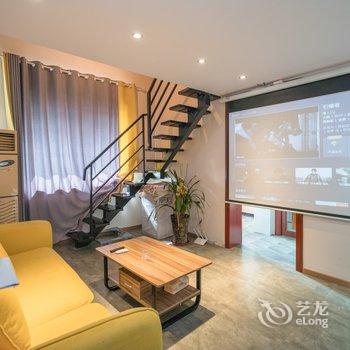 重庆李秋LL公寓(金沙正街分店)酒店提供图片