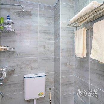 重庆李秋LL公寓(金沙正街分店)酒店提供图片