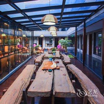 平乐木石山居酒店酒店提供图片