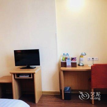 如家快捷酒店(新乡解放大道平原路店)酒店提供图片