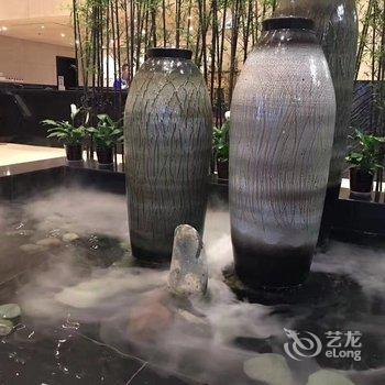 乌兰茶卡云鹏阳光假日酒店酒店提供图片