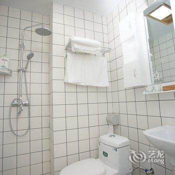 青岛美驻小屋重庆南路店酒店提供图片