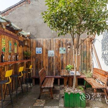 昆山日暮里客栈酒店提供图片